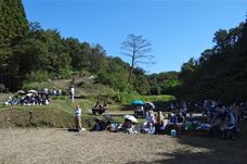 馬頭・山の棚田で馬頭琴.jpg